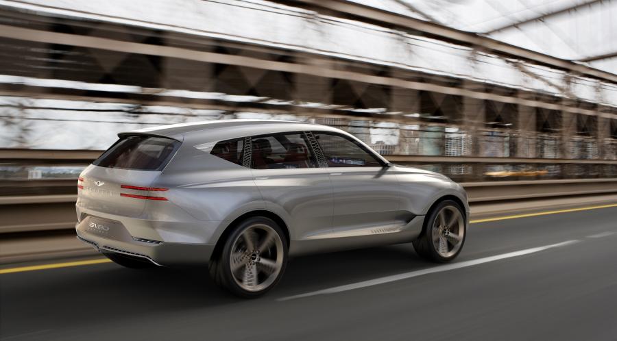 Genesis GV80 Fuel Cell Concept 2017 года  (фото 2 из 19)